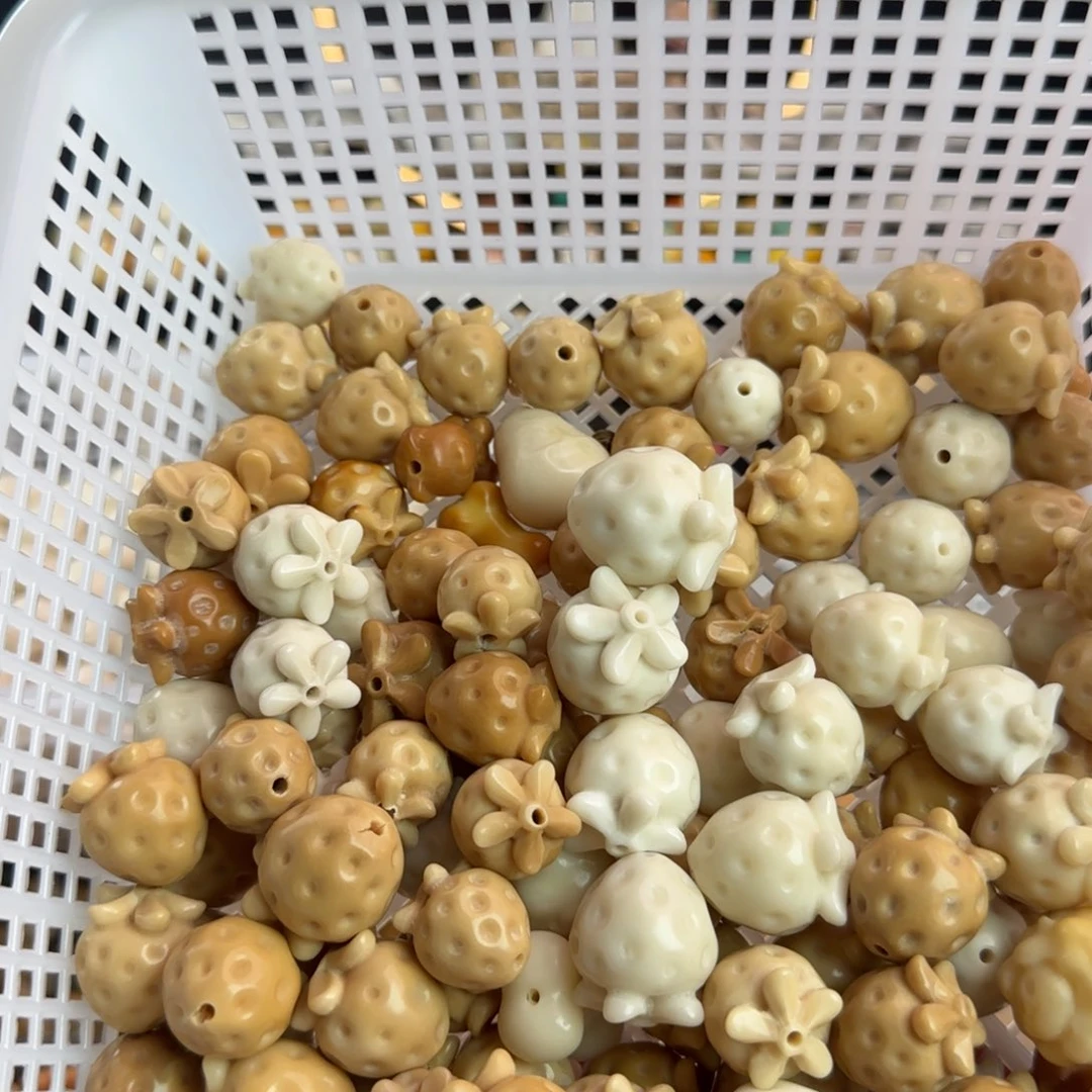 菩提根/象牙果吊坠微瑕牙果草莓3颗