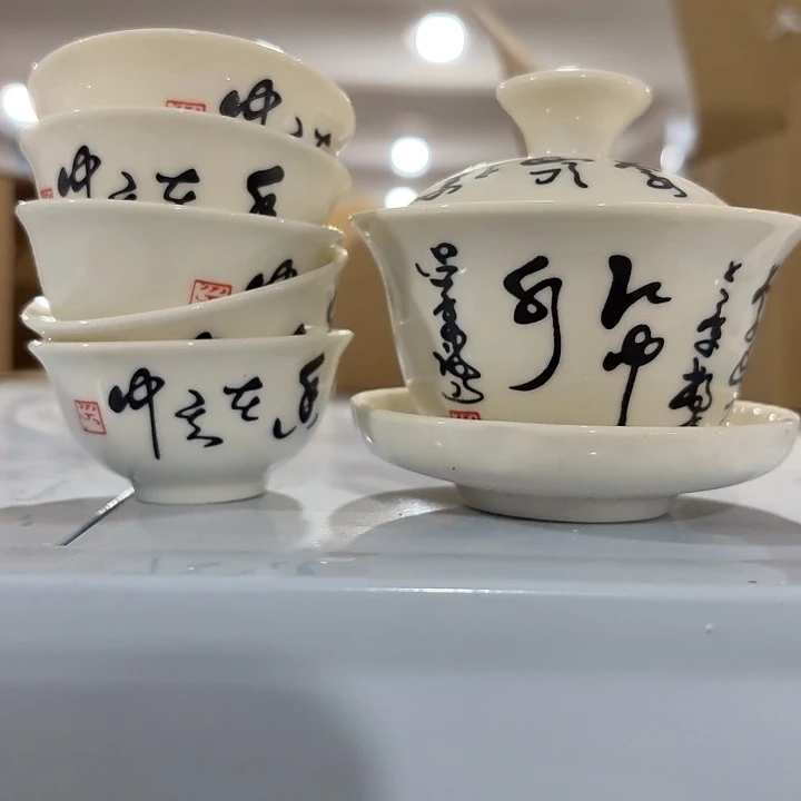 默默磨哦哦哦哦哦哦