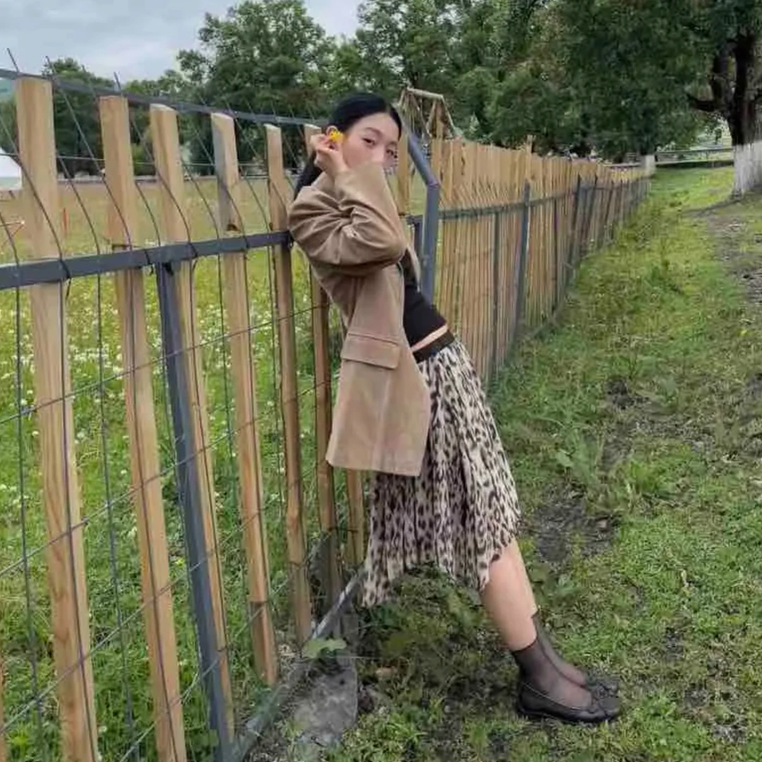 炫色时髦小众豹纹松紧腰雪纺小半裙