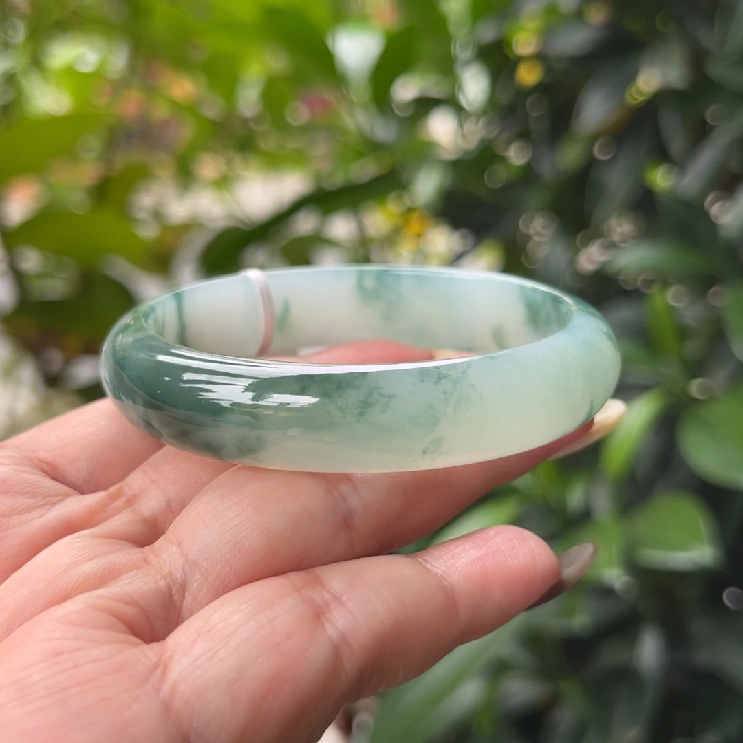 未镶嵌手镯翡翠57.6贵妃
