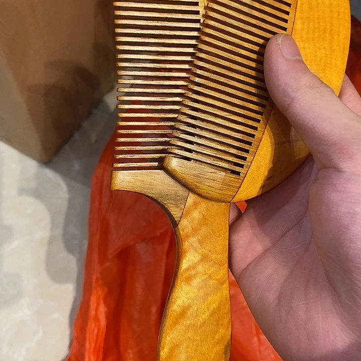 泰***松紫檀木类端景台手串