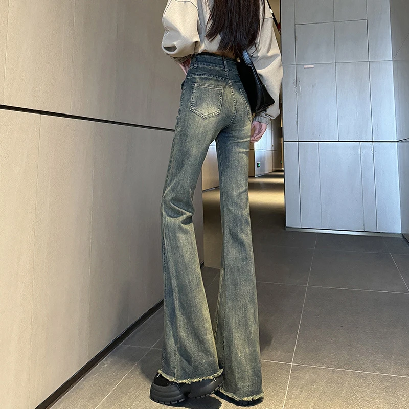 2024年春季新款高腰微喇牛仔裤女怀旧黄修身设计感毛边喇叭长裤