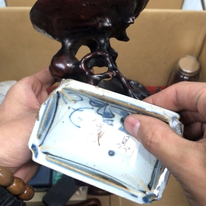 陶瓷孤品单件车里拍