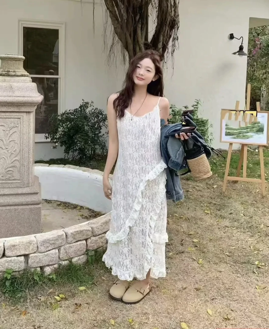 性感镂空吊带连衣裙时尚百搭法式不规则拼接蕾丝开叉大底群2687