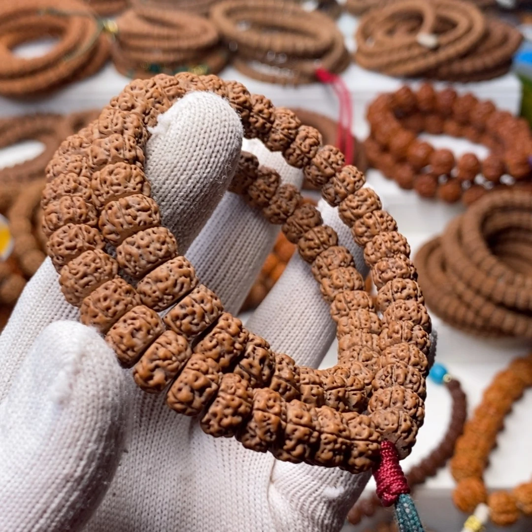 手串金刚菩提五瓣龙切老树王手持，尺寸10.5