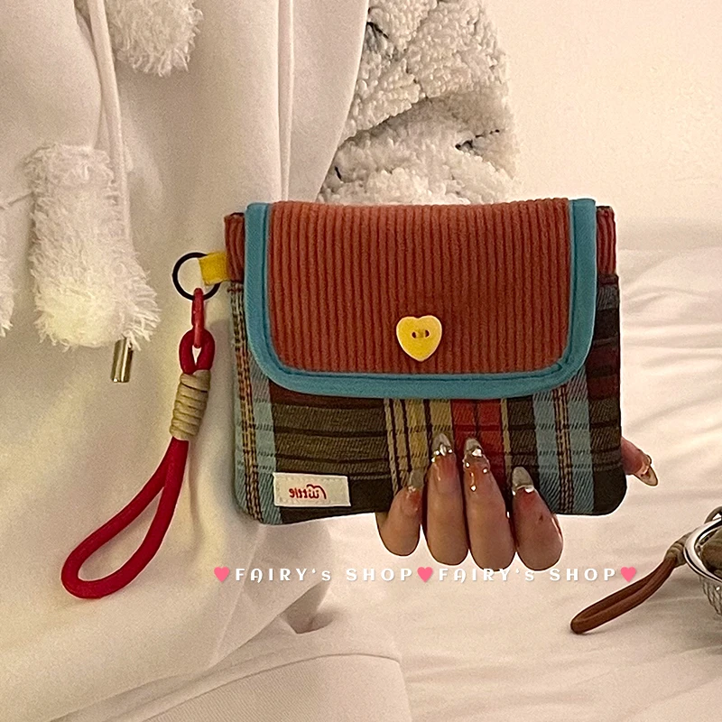 格纹姨妈巾收纳包外出便携随身学生大容量卫生巾包2025新款月事包