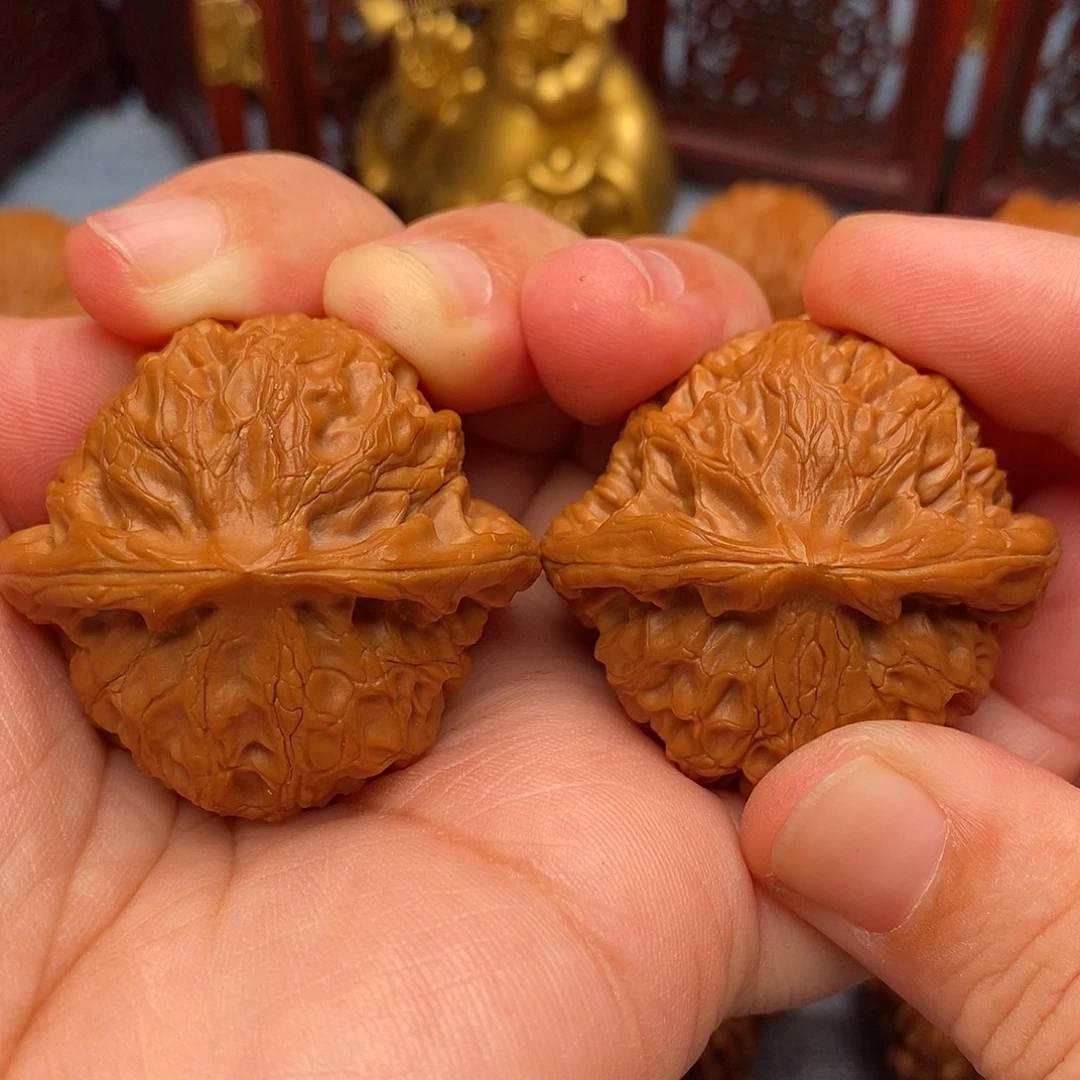 ℡***号把件文玩核桃41全宫灯