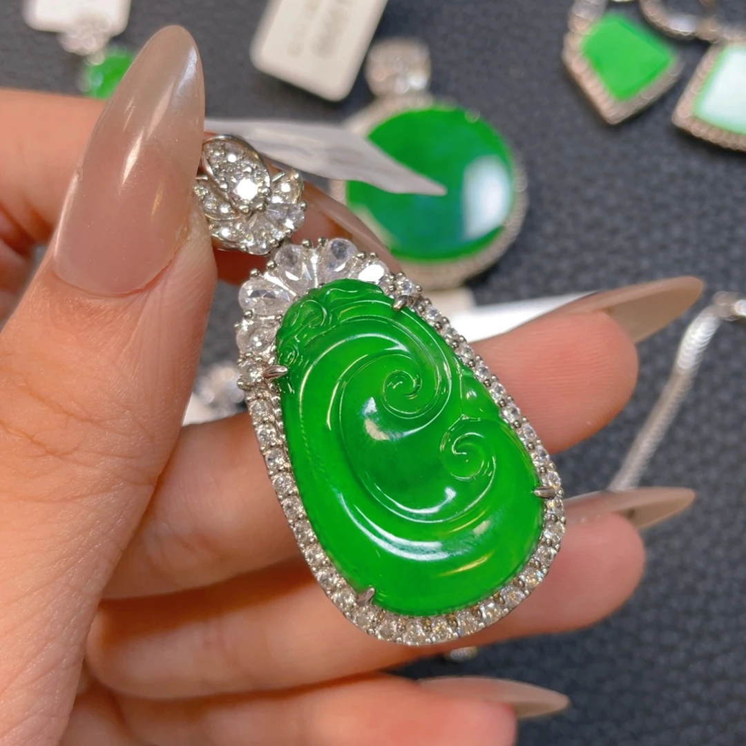 【闪购商品】翡翠银S925镶嵌颈饰翡翠