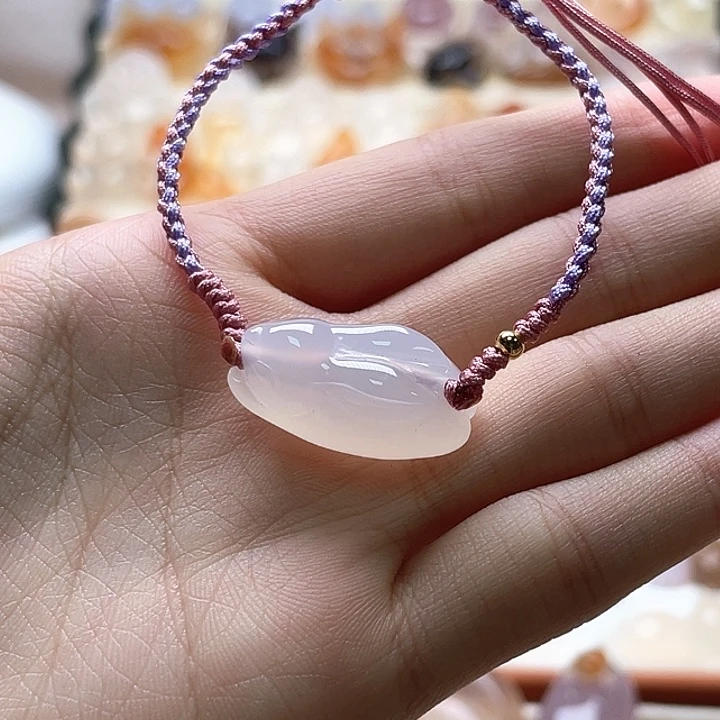 玛瑙/玉髓未镶嵌玛瑙飞天兔手绳