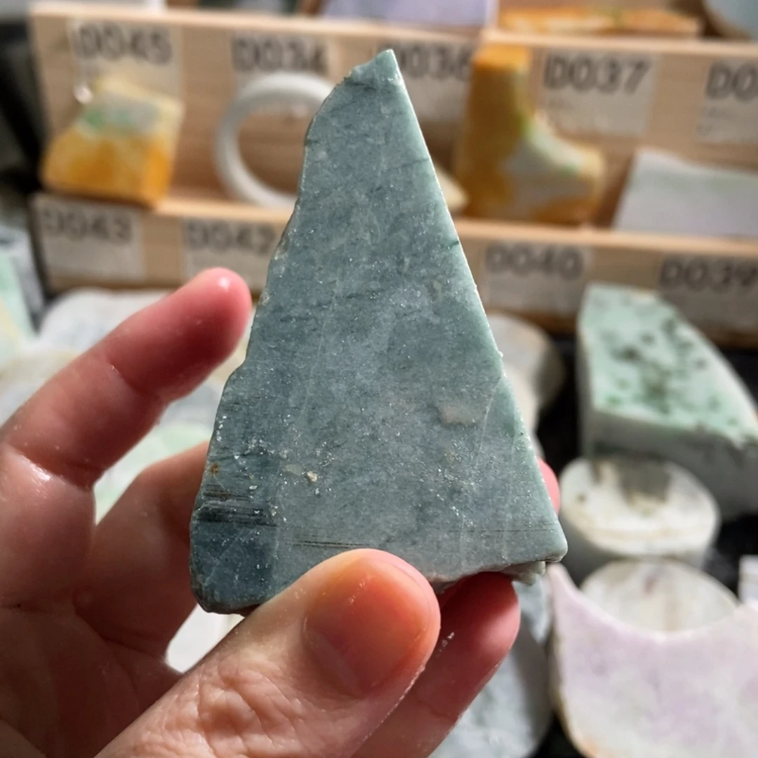 翡翠未镶嵌颈饰天然翡翠