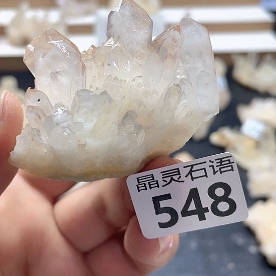 未镶嵌水晶大型摆件（非配饰）