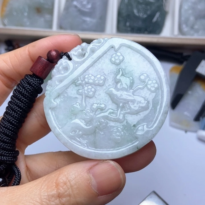 翡翠未镶嵌挂件翡翠