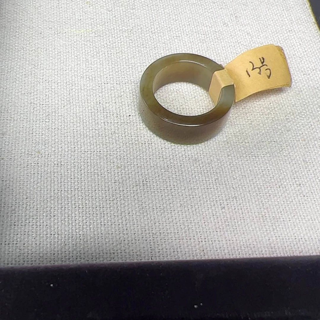 和田玉戒指未镶嵌13号直切桂花豹纹糖