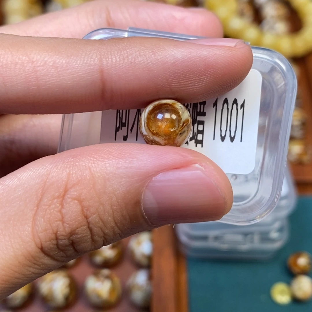 猴头核桃把件沁色圆珠老型1001