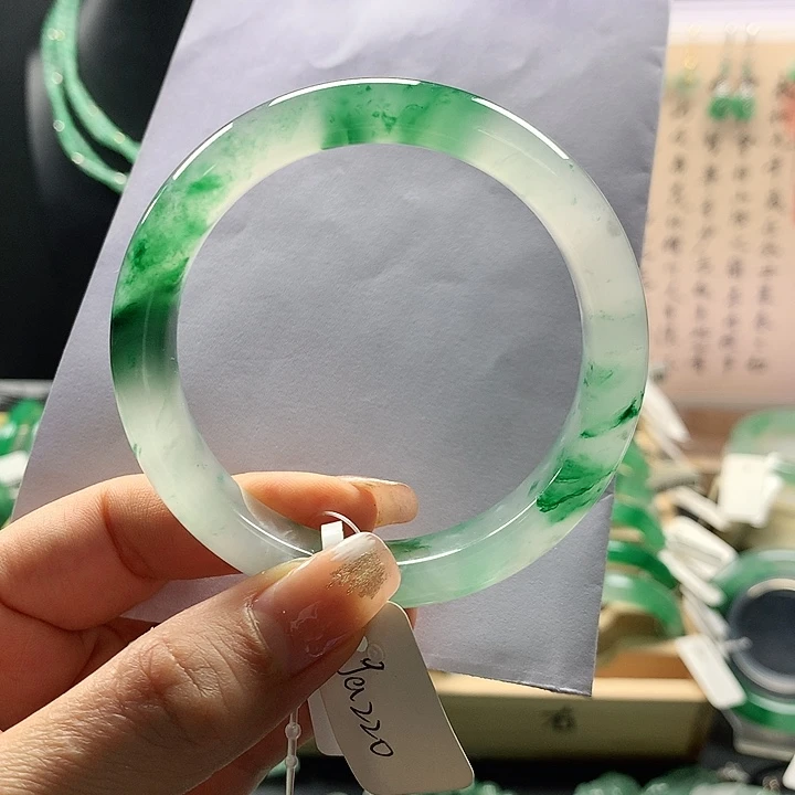 石英质玉手镯59未镶嵌