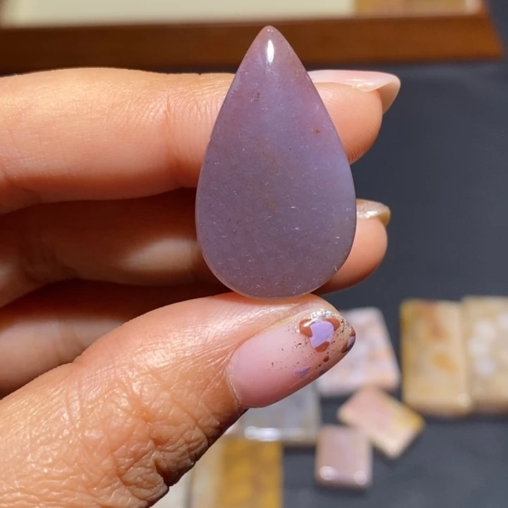 【闪购商品】未镶嵌珊瑚玉硅化玉