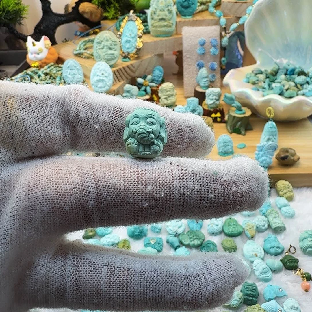 y***o绿松石未镶嵌颈饰大象