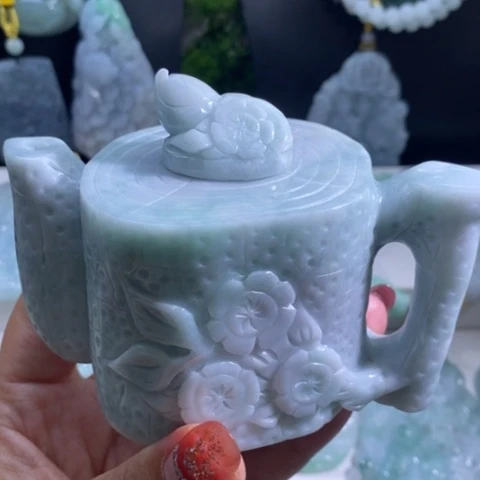 【闪购商品】颈饰未镶嵌翡翠枯木