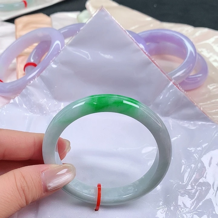 未镶嵌手镯翡翠8178x cv v