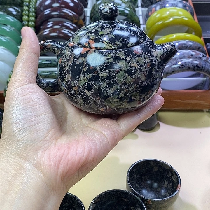 福***馆未镶嵌方钠石梅花壶一套
