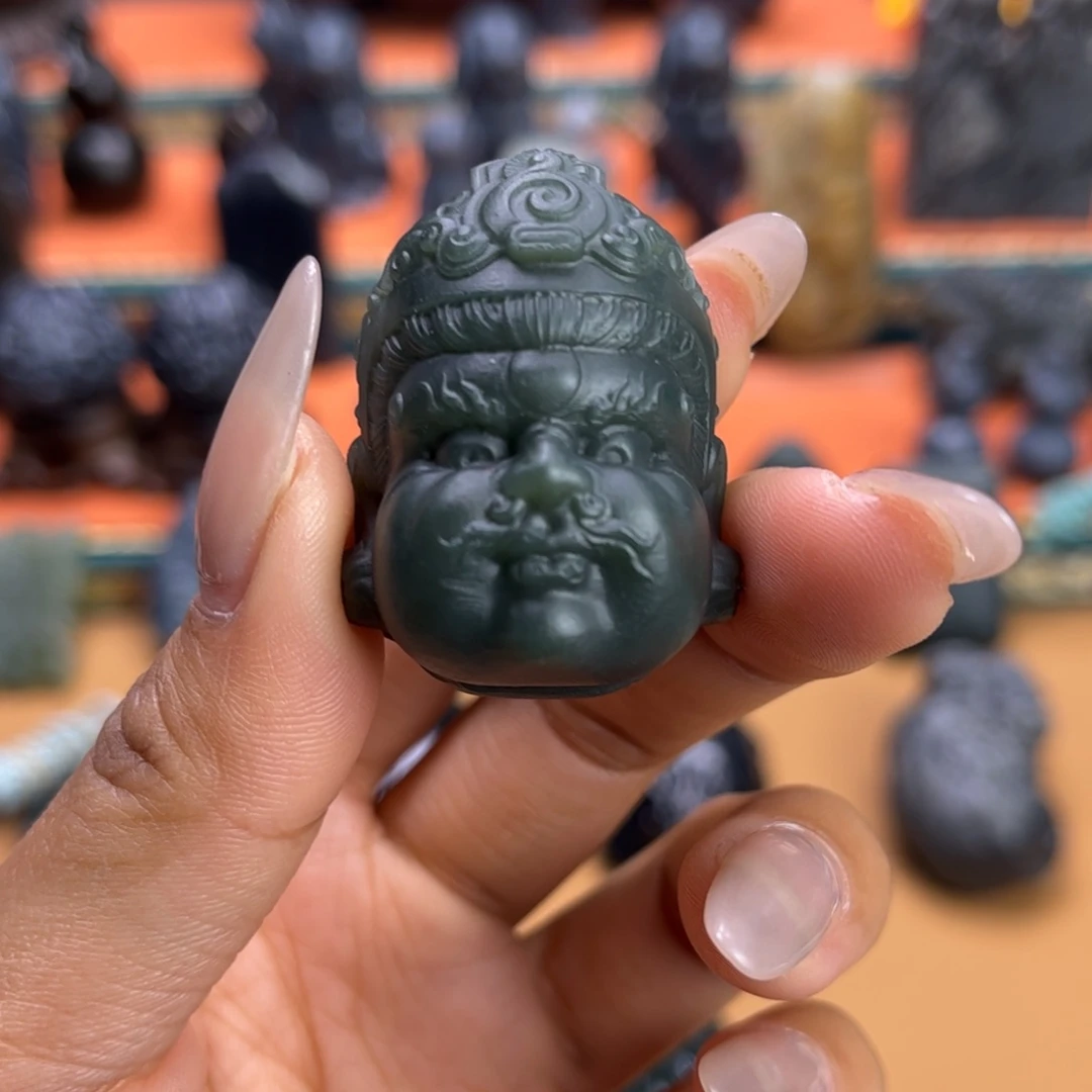 未镶嵌和田玉挂件