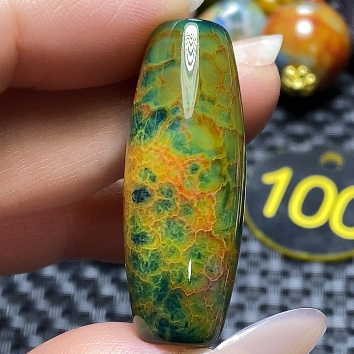 用***3玛瑙/玉髓未镶嵌颈饰