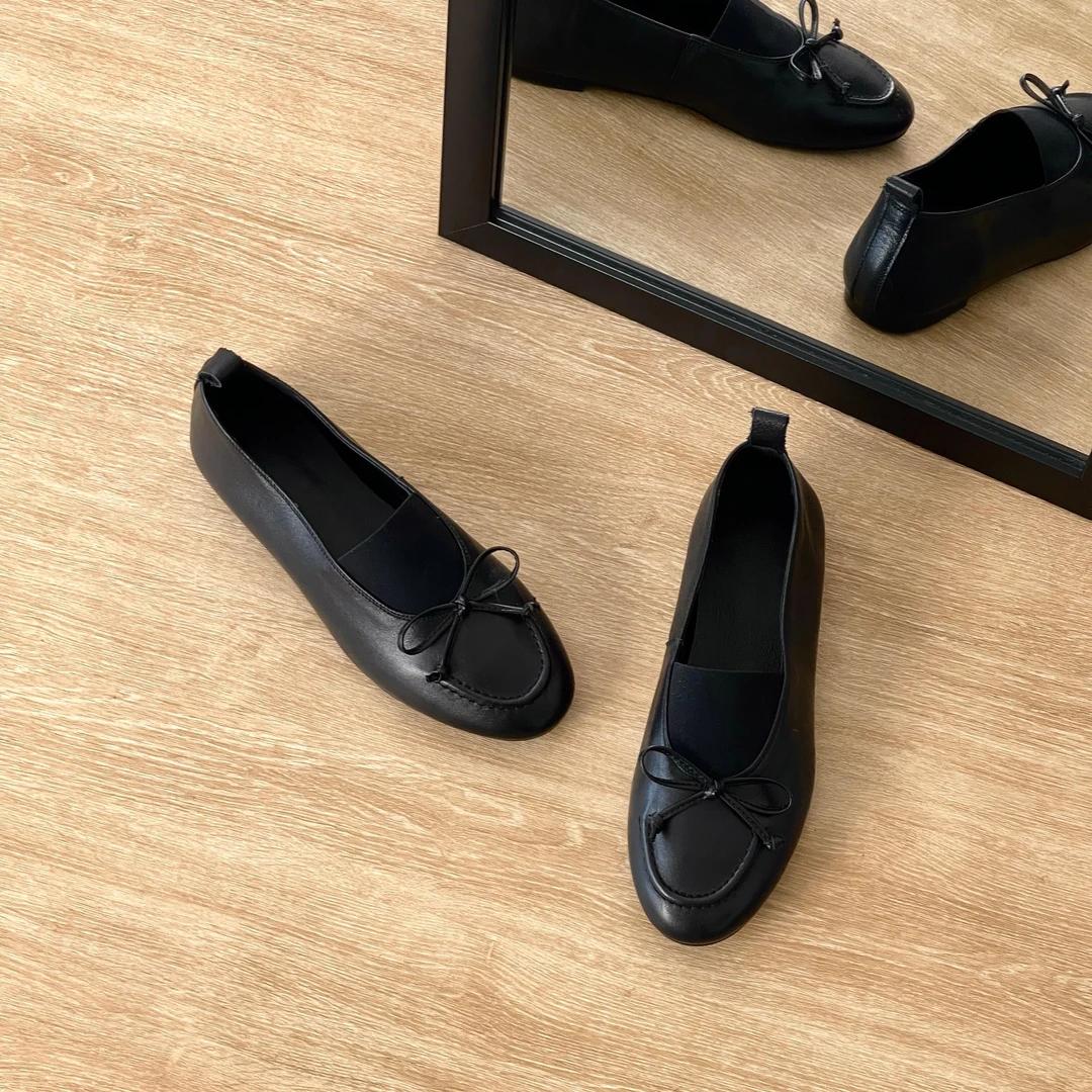 HUSSLOVE 头层牛皮·跟高1CM·法式芭蕾风舒适百搭圆头蝴蝶结单鞋