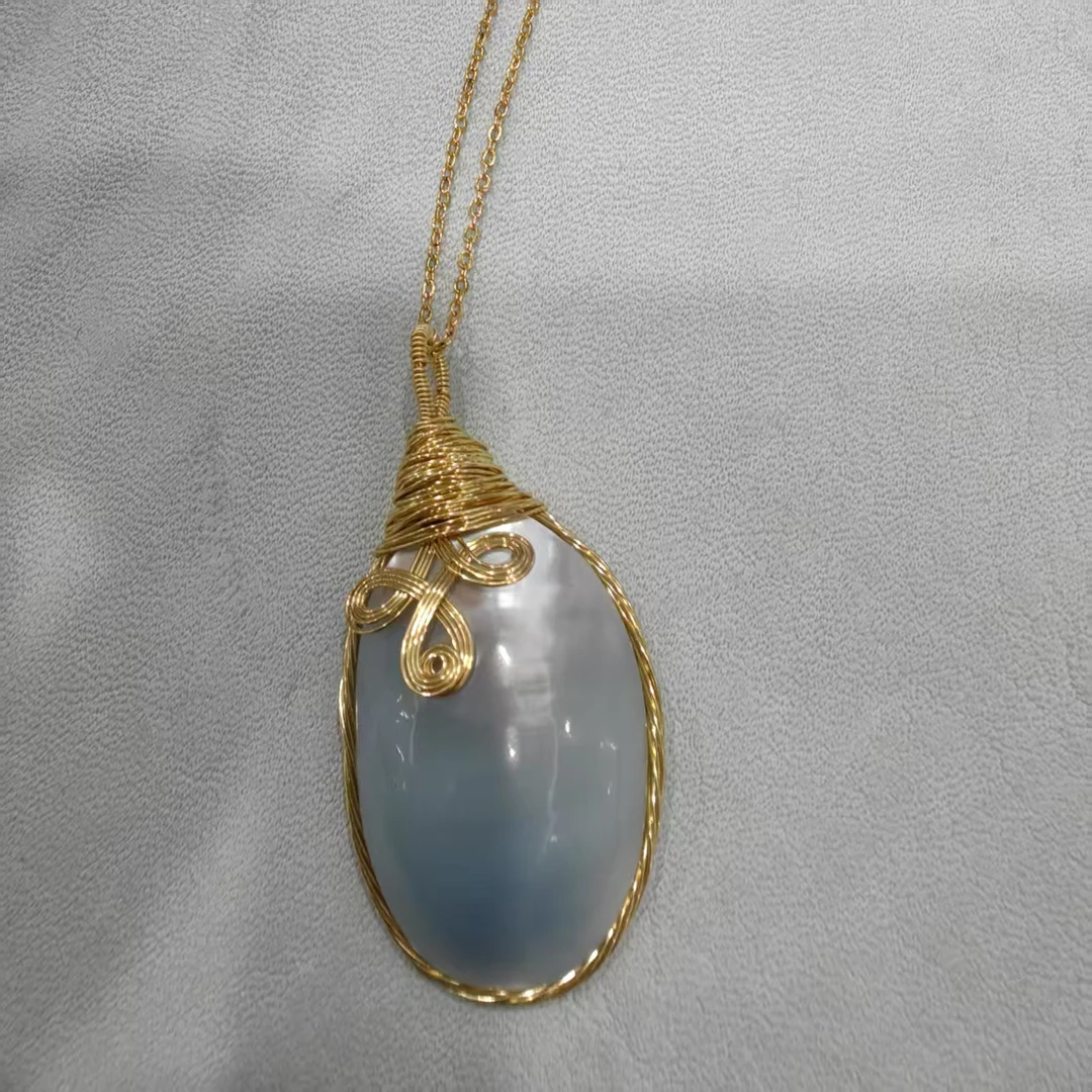 马贝吊坠白色时尚百搭