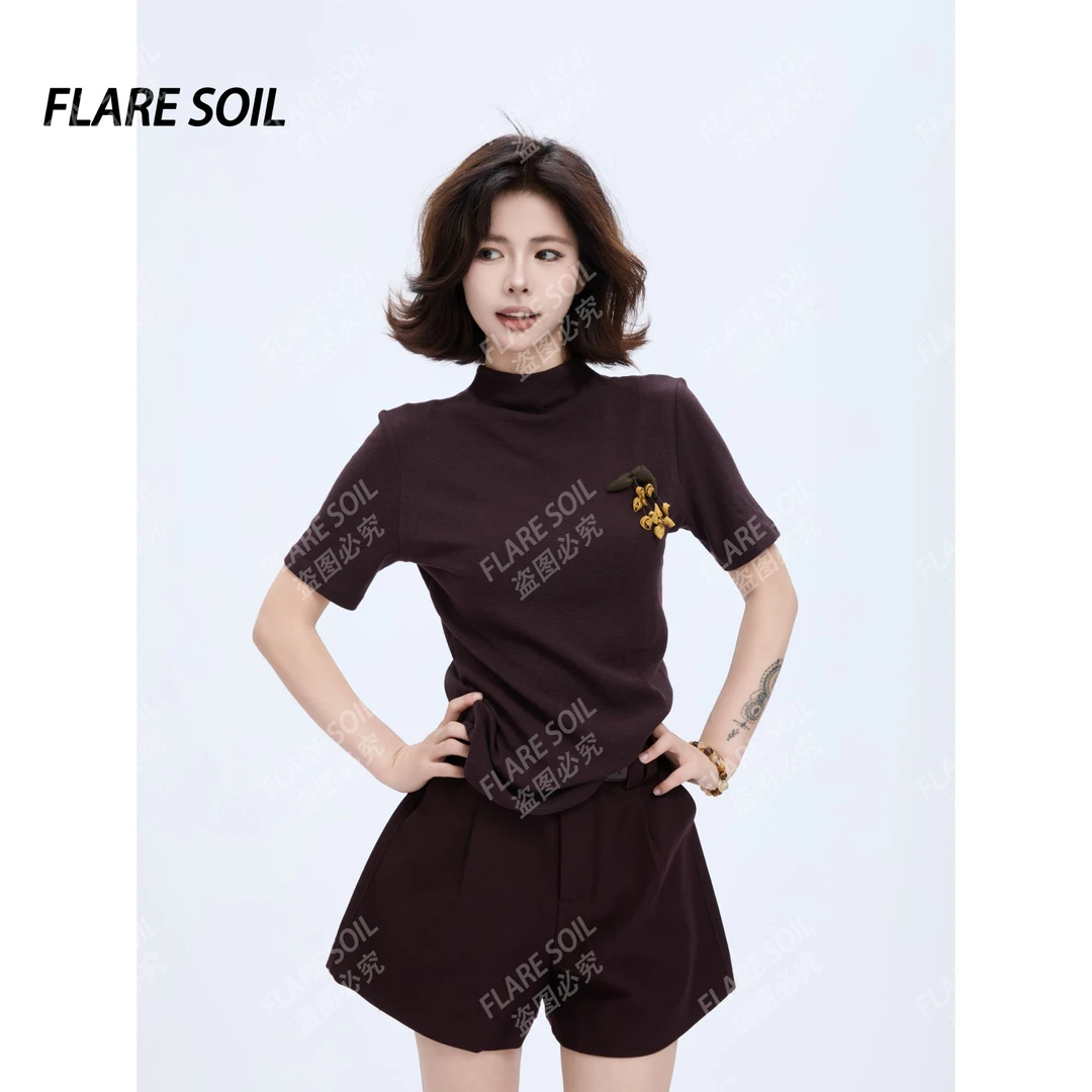 【FLARE SOIL】（现货）秋冬高领设计感极简风手工胸针打底T恤 T4566A