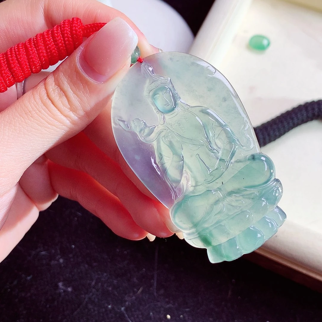 颈饰未镶嵌翡翠天然