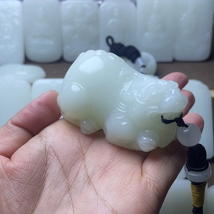 哥***版貔貅3478634884378547