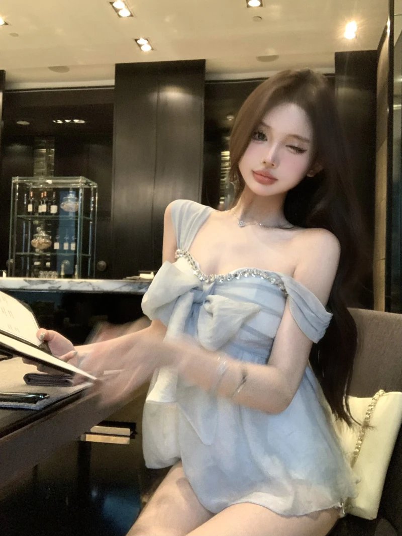 2025夏季新款时尚气质雪纺衫纯欲性感上衣高级感设计感镶钻小衫女