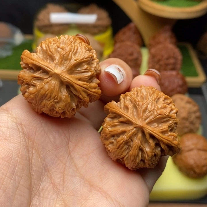 把件文玩核桃苹果园