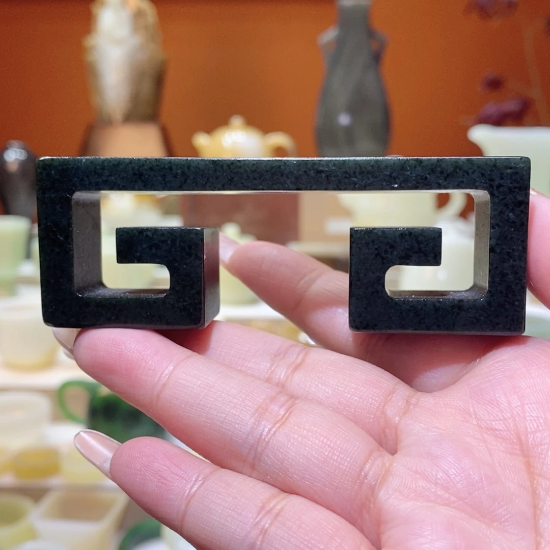 未镶嵌和田玉摆件和田玉青玉案几