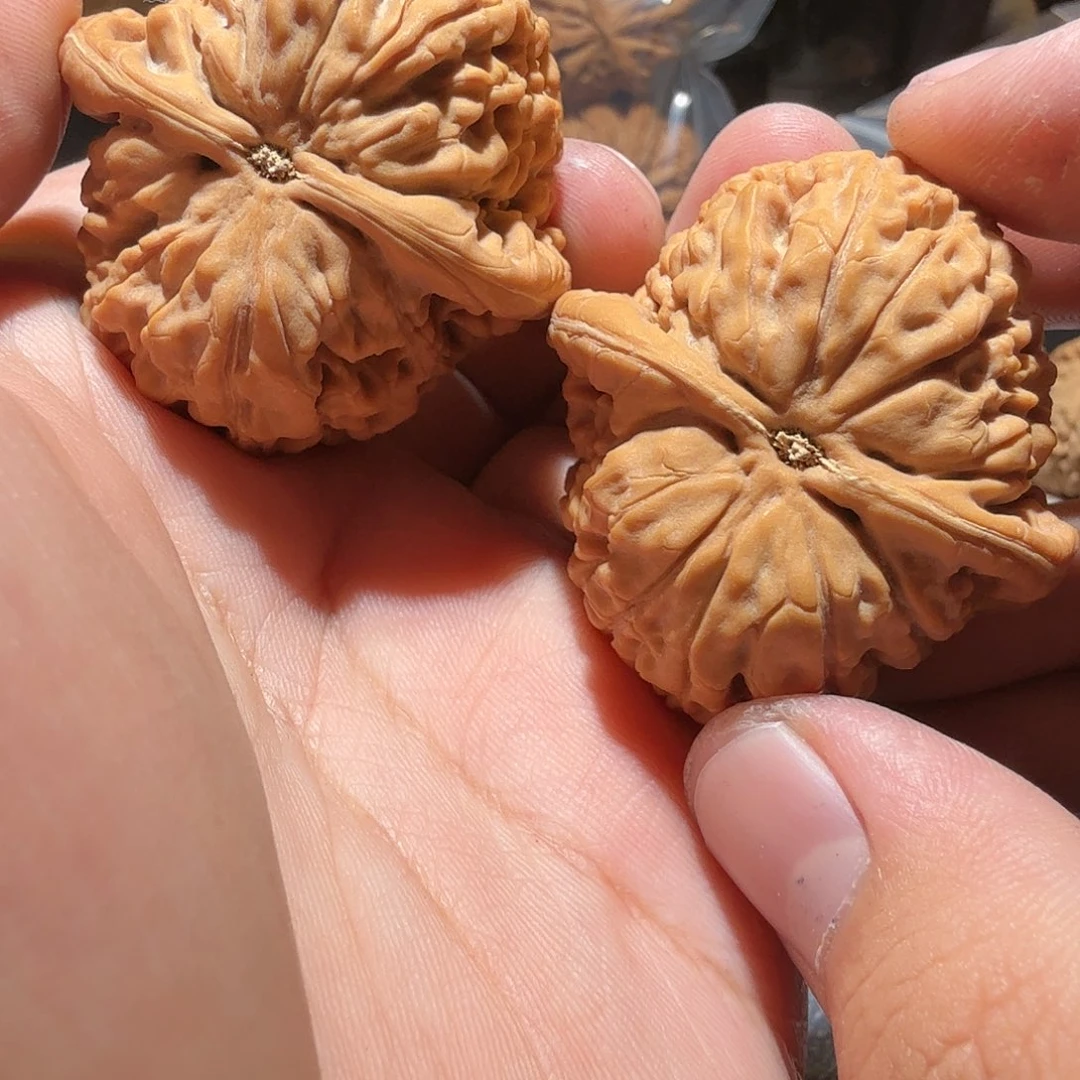 文玩核桃吊坠?****?莲花