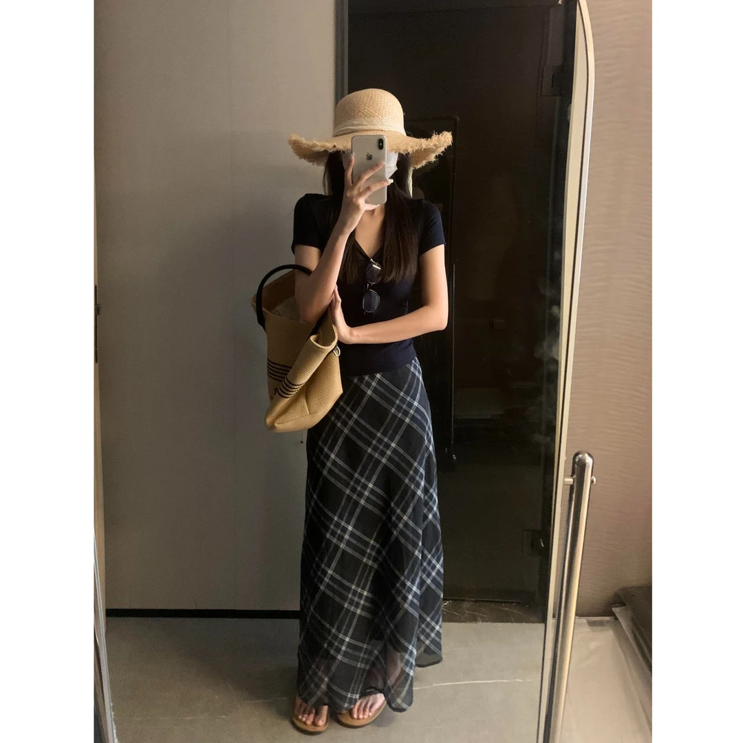 复古格纹半身裙女春夏气质通勤百搭长裙子+修身正肩短袖T恤21777#