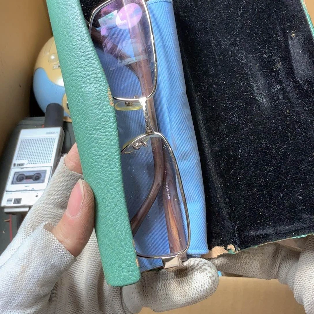 害*中古商品，瑕疵品，不保好坏。113