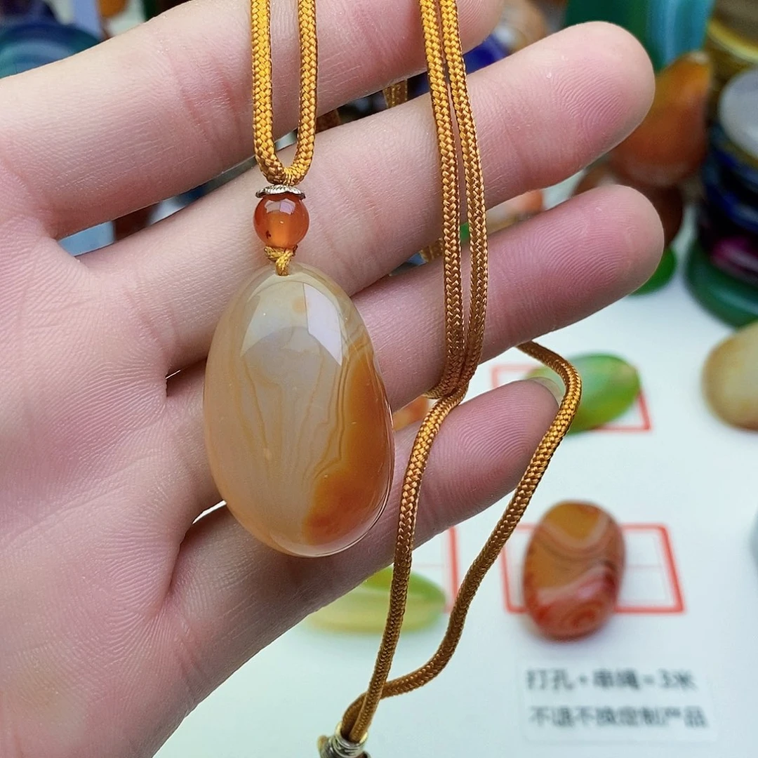 玛瑙/玉髓未镶嵌珠宝奇石