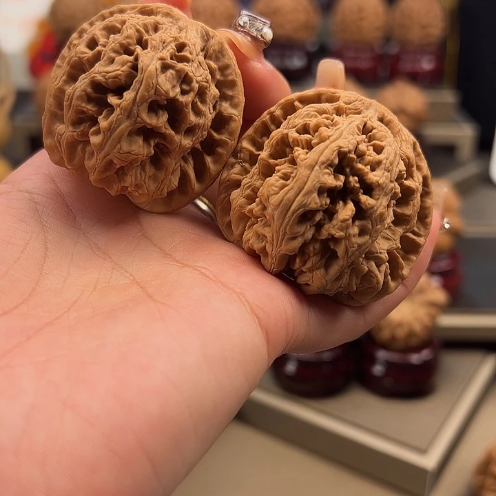 文玩核桃把件43 大 粗筋 r-014