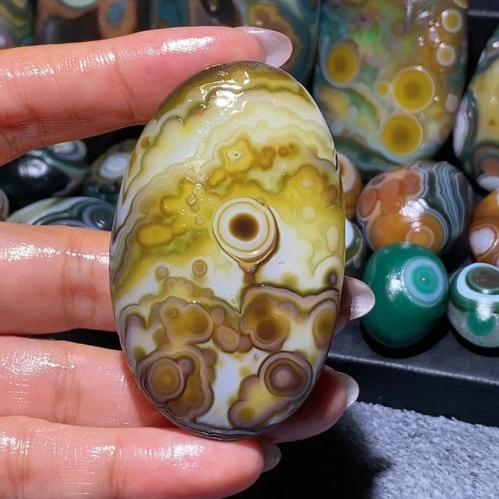 玛瑙/玉髓未镶嵌珠宝奇石94