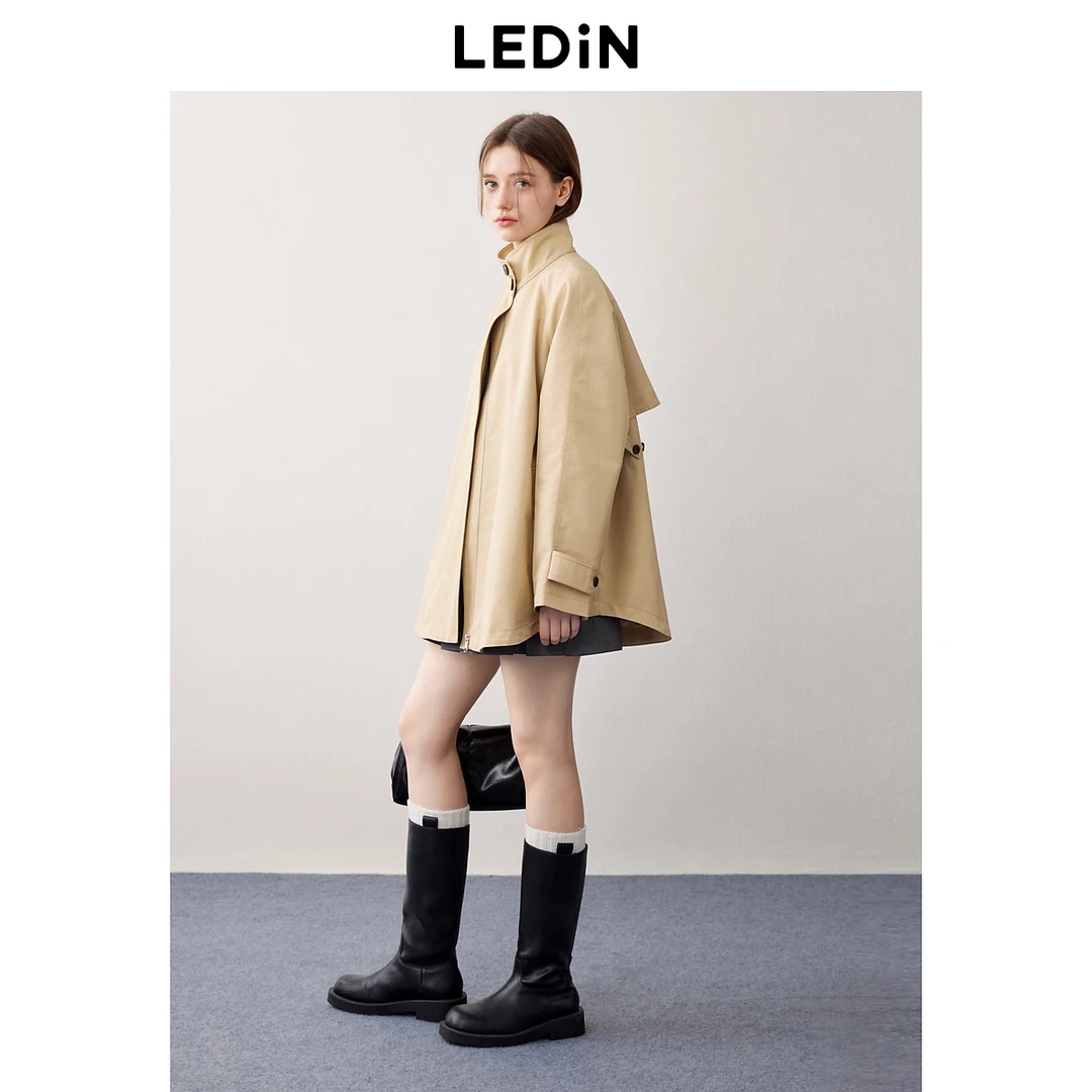 乐町立领斗篷风衣1909