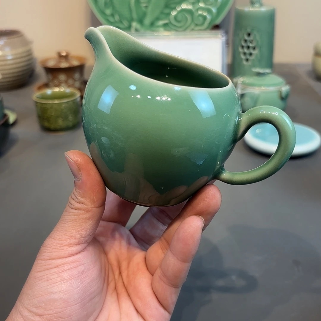 瓷片龙泉青瓷福利青瓷