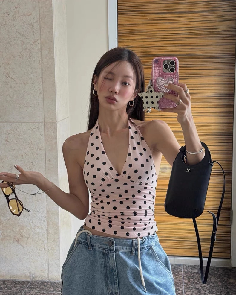 好可爱！！法式甜妹波点印花V领挂脖修身显瘦吊带背心