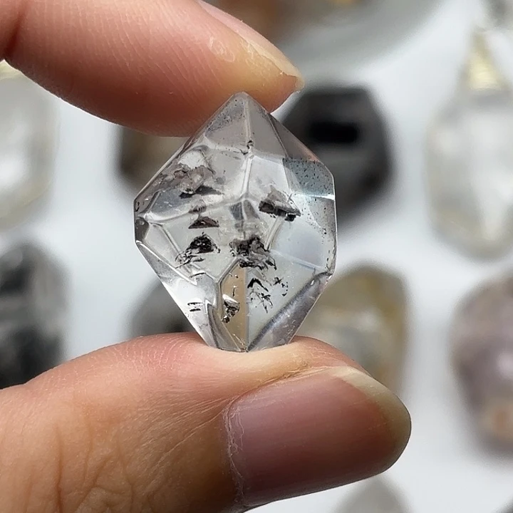 未镶嵌颈饰水晶闪灵钻22mm+