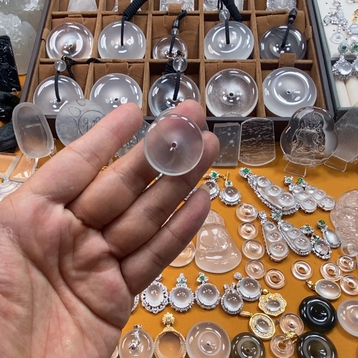 石英质玉平安扣未镶嵌