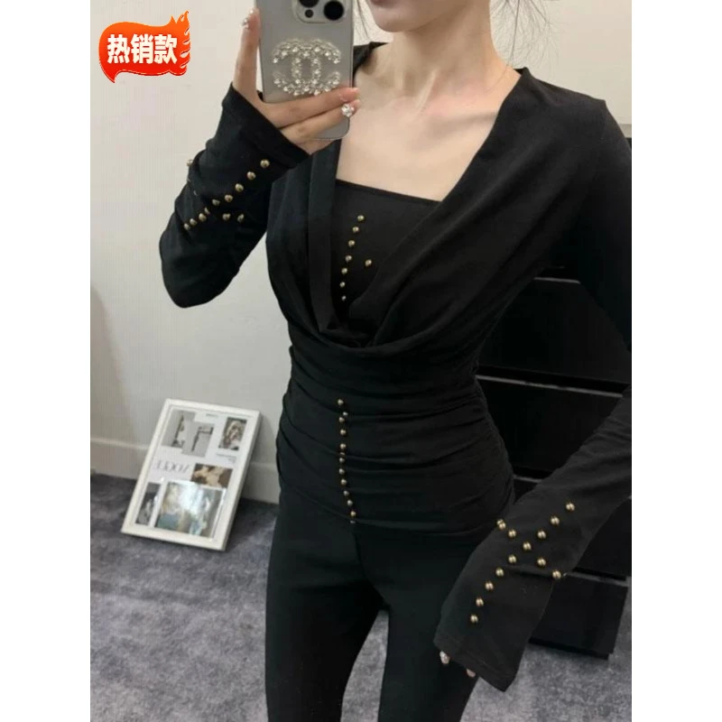 辣妹纯欲套装小众铆钉荡领长袖T恤女春季内搭抹胸背心上衣两件套