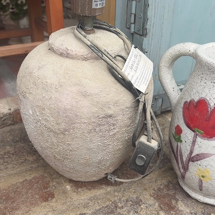 喵***i许纯的花房 台灯孤品