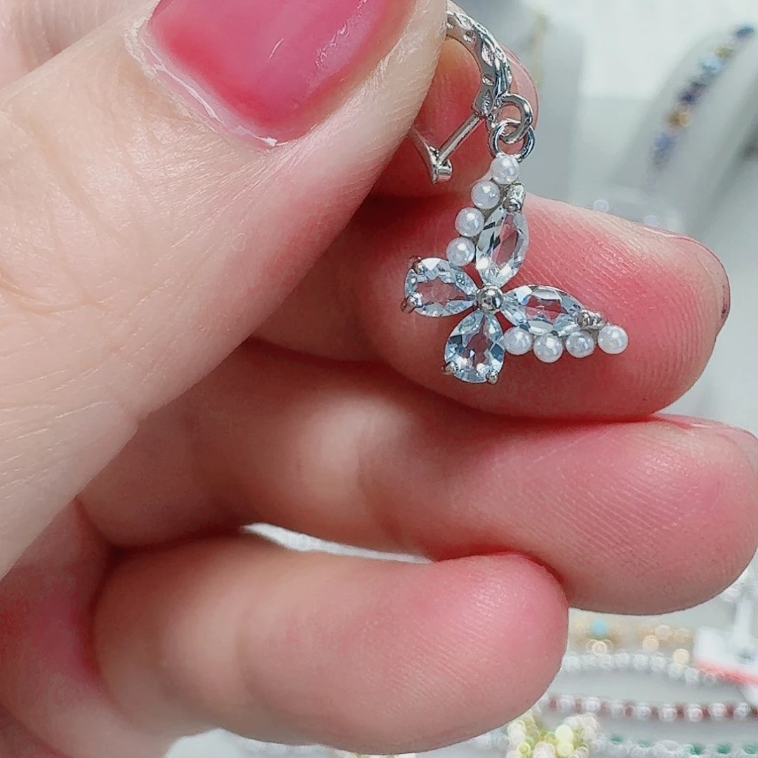 925银合成立方氧化锆吊坠