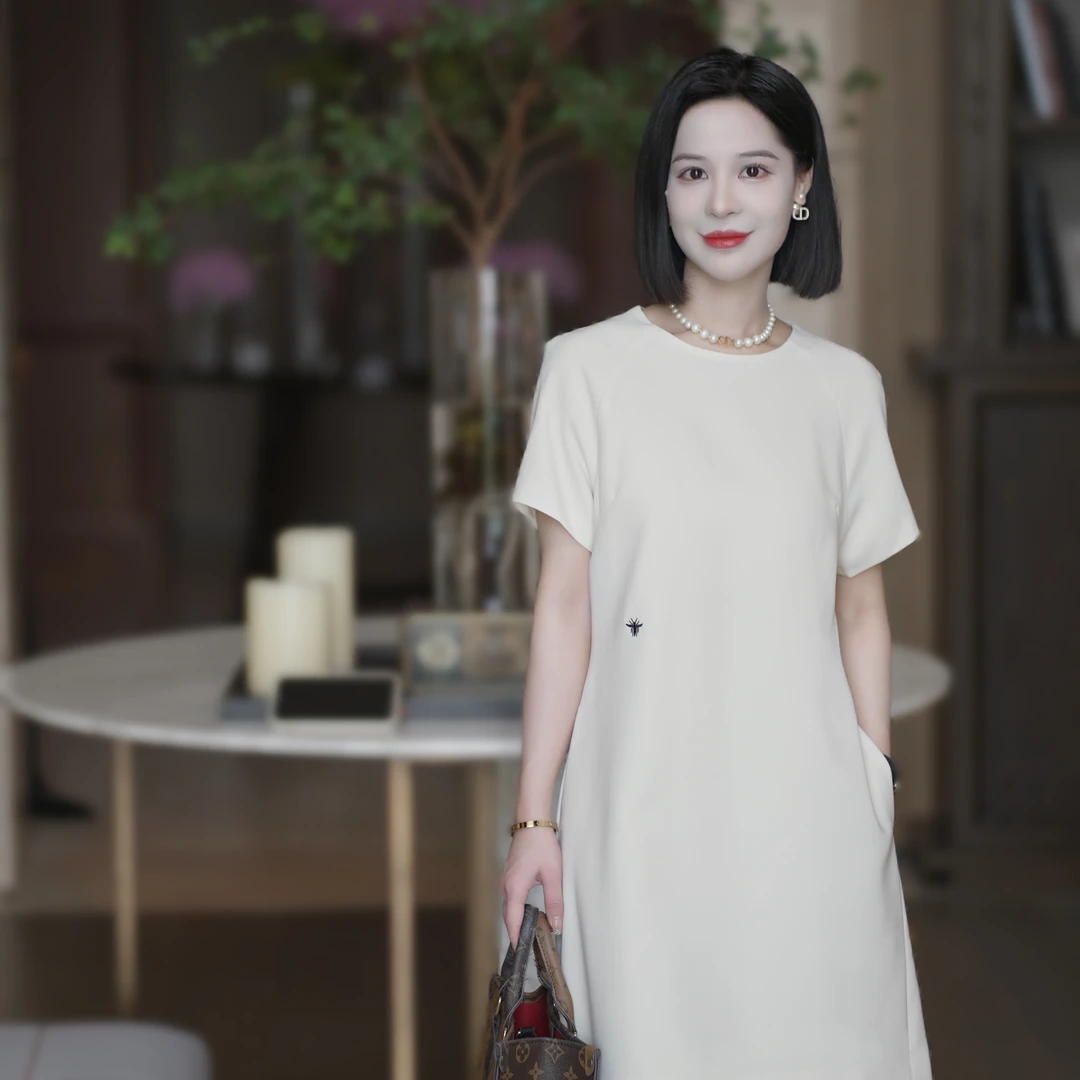 罗美拉 夏季高级感法式极简风设计圆领气质显瘦连衣裙#600