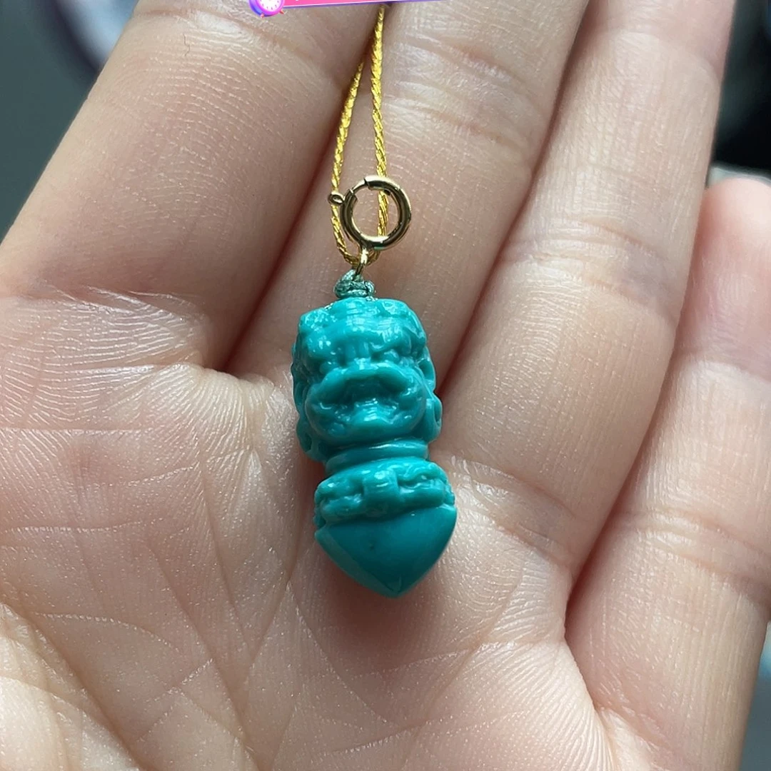 绿松石未镶嵌颈饰